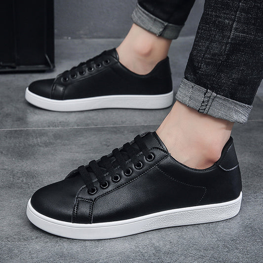 ETHAN LACE-UP TRAINER IN BLACK